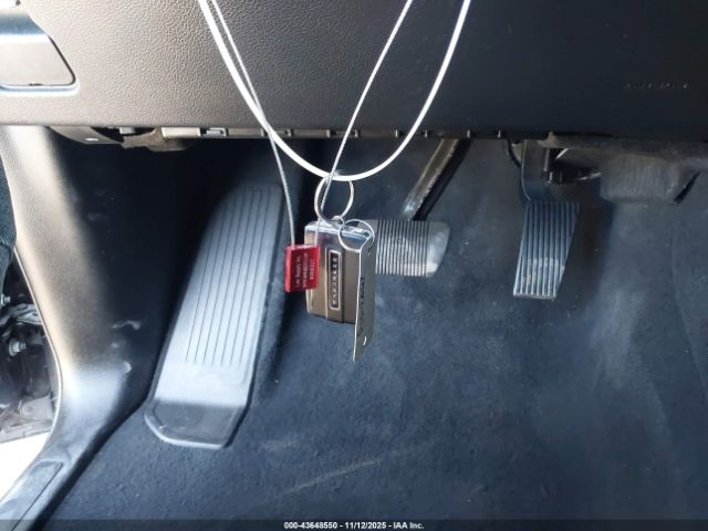 2022 JEEP WAGONEER 1C4SJUBT1NS184624 Photo 10