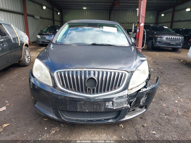 43648561 :رقم المزاد ، 1G4PP5SKXF4160907 vin ، 2015 Buick Verano مزاد بيع