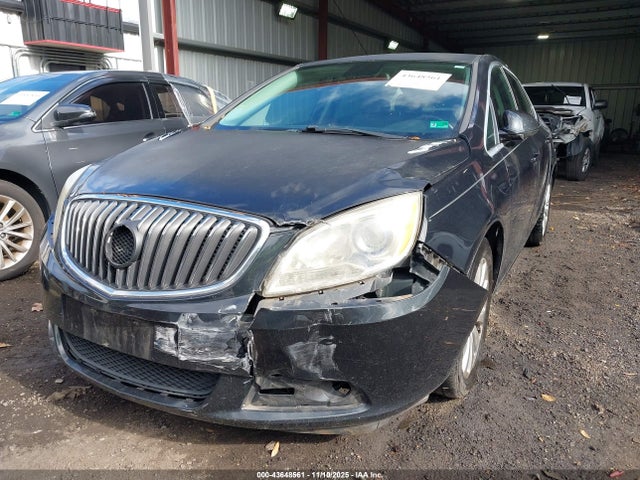 43648561 :رقم المزاد ، 1G4PP5SKXF4160907 vin ، 2015 Buick Verano مزاد بيع