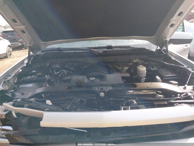 2017 CHEVROLET SILVERADO 1500 3GCUKRECXHG284313 Photo 9