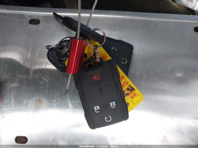 2017 CHEVROLET SILVERADO 1500 3GCUKRECXHG284313 Photo 10