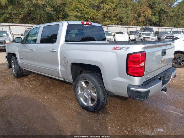 2017 CHEVROLET SILVERADO 1500 3GCUKRECXHG284313 Photo 2