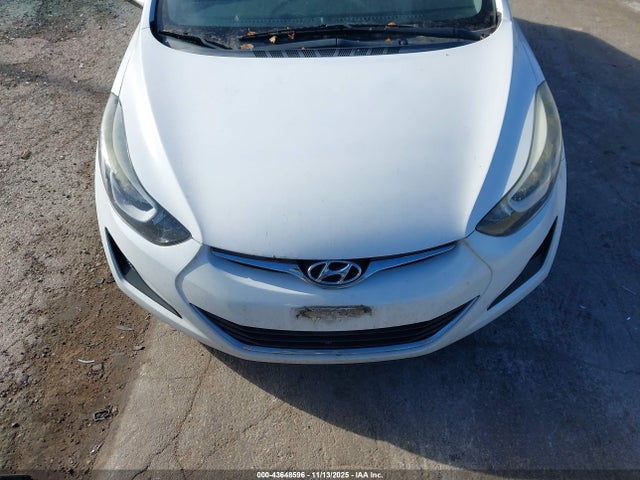 Hyundai ELANTRA SE 2016 5NPDH4AE5GH735727 Image 19