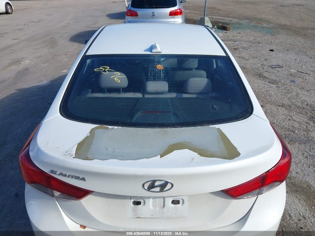 Hyundai ELANTRA SE 2016 5NPDH4AE5GH735727 Image 6