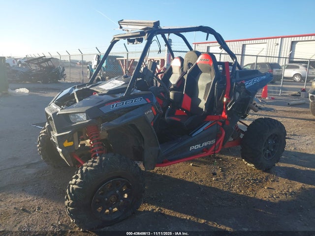 3NSVDK995JF400371 Polaris Rzr Xp 1000 Eps