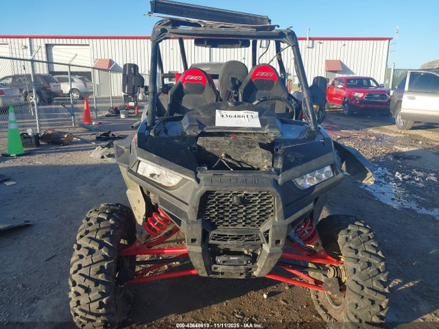 3NSVDK995JF400371 Polaris Rzr Xp 1000 Eps