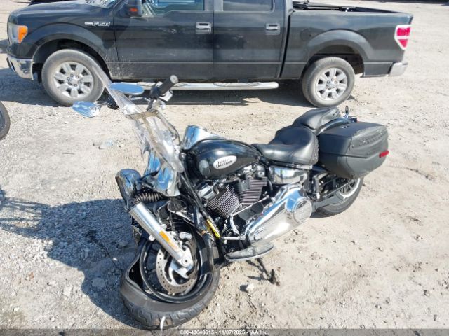 2022 HARLEY-DAVIDSON FLHCS 1HD1YBK13NB036564 Photo 1