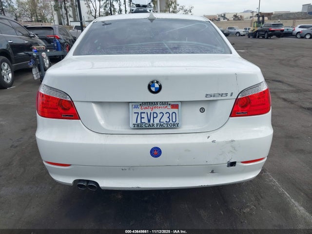 Продажа на аукционе авто 2009 Bmw 528i, vin: WBANU53519C117464, номер лота: 43648661