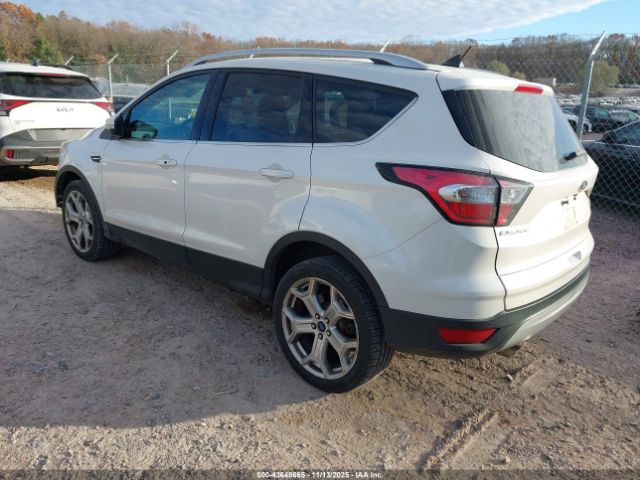 2018 FORD ESCAPE 1FMCU9J93JUD48013 Photo 2