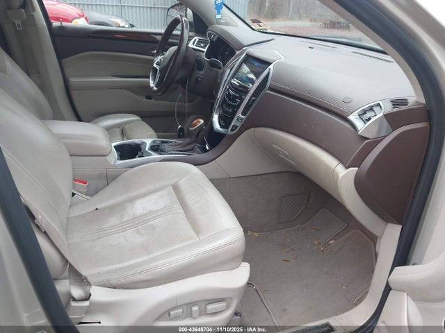 2015 CADILLAC SRX 3GYFNEE3XFS538549 Photo 4
