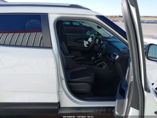 2022 CHEVROLET TRAILBLAZER KL79MRSL6NB144569 Photo 4