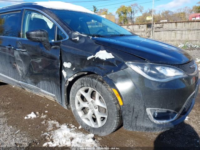 2017 CHRYSLER PACIFICA 2C4RC1EG3HR652669 Photo 5