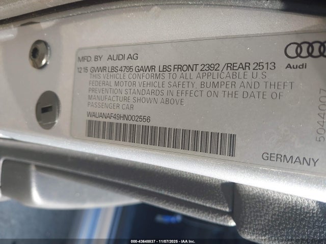 2017 AUDI A4 WAUANAF49HN002556 Photo 8