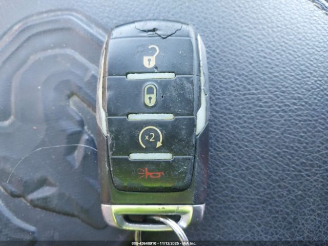 2020 RAM 1500 1C6SRFLT5LN118664 Photo 10