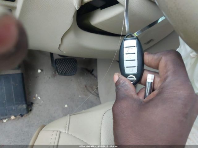 2014 NISSAN PATHFINDER 5N1AR2MN1EC687888 Photo 10