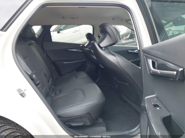 2022 KIA EV6 KNDC34LA1N5071119 Photo 7