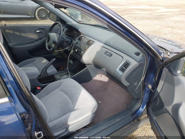 Auction sale of the 2002 Honda Accord 2.3 Lx, vin: JHMCG66552C003927, lot number: 43648986