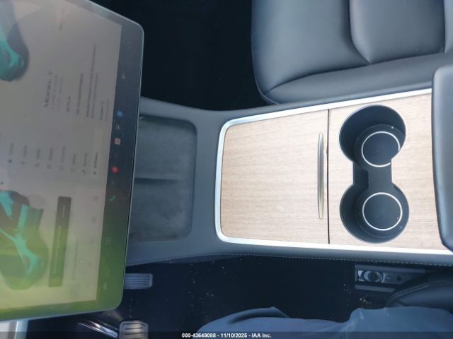2023 TESLA MODEL Y 7SAYGAEE5PF596536 Photo 10