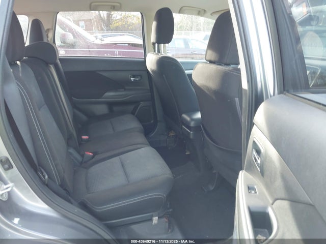2017 MITSUBISHI OUTLANDER JA4AD2A39HZ050362 Photo 7