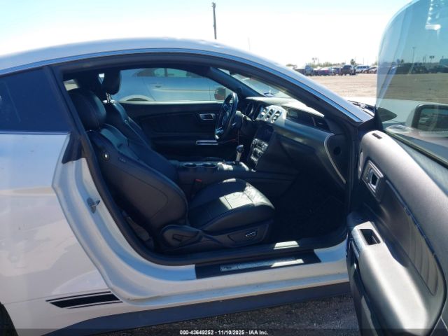 2019 FORD MUSTANG 1FA6P8TH1K5185659 Photo 4