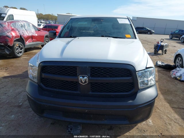 43649320 :رقم المزاد ، 1C6RR6FT2RS187283 vin ، 2024 Ram 1500 Classic Tradesman  4x2 6'4 Box مزاد بيع