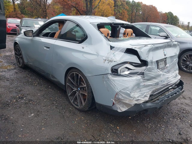 2022 BMW 230 3MW23CM00N8C50585 Photo 2