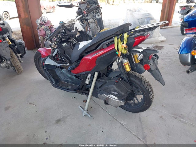 MLHKF3857N5101942 Honda Adv150 A