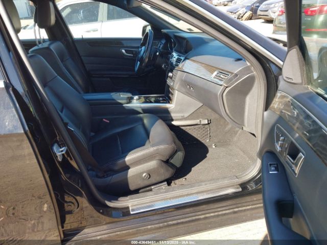2014 MERCEDES-BENZ E 350 WDDHF5KB0EA960343 Photo 4
