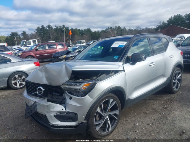 YV4162UM7K2072202 Volvo Xc40 T5 R-design