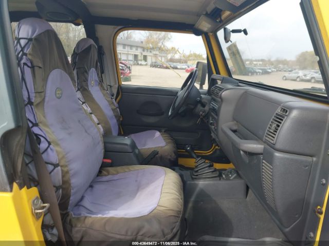 2000 JEEP WRANGLER 1J4FA49S2YP735627 Photo 4