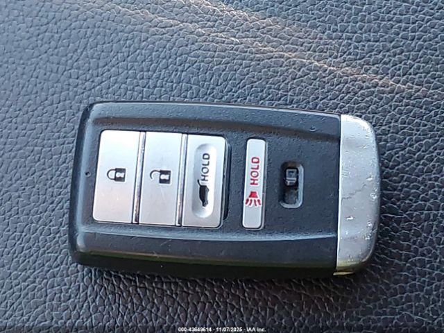 2017 ACURA RDX 5J8TB4H36HL018785 Photo 10