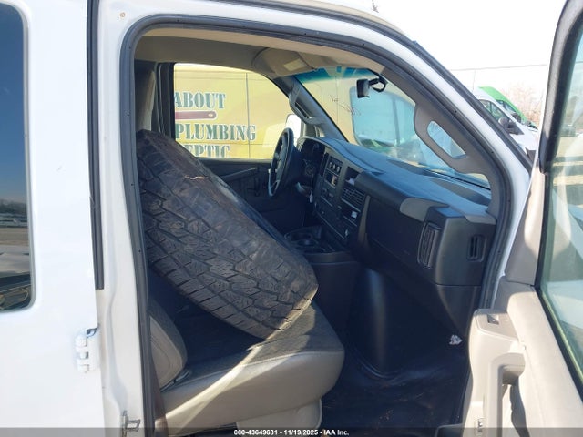1GTW7AFP8M1300109 GMC Savana Cargo Rwd 2500 Regular Wheelbase Work Van