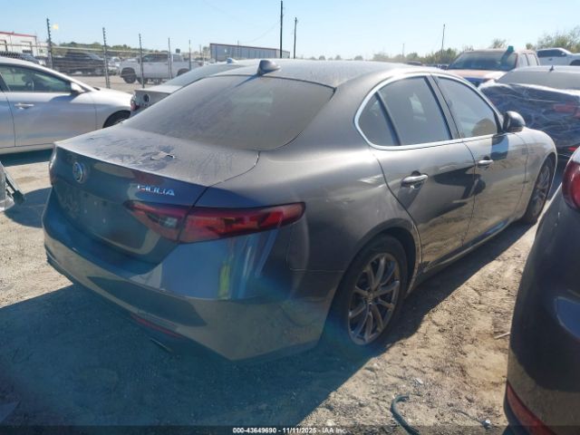 2017 ALFA ROMEO GIULIA ZARFAEBN3H7551867 Photo 3