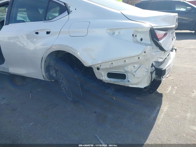 Aukcja sprzedaży 2024 Lexus Es 250, vin: 58AD11D12RU012958, numer aukcji: 43649750