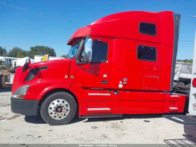 Aukcja sprzedaży 2016 Volvo Vn, vin: 4V4Nc9EH7GN959073, numer aukcji: 43649807