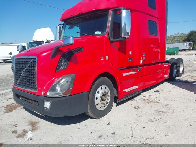 Aukcja sprzedaży 2016 Volvo Vn, vin: 4V4Nc9EH7GN959073, numer aukcji: 43649807