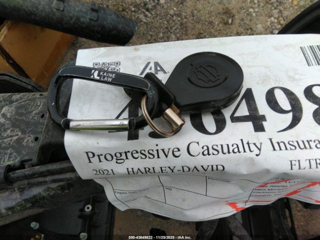 2021 HARLEY-DAVIDSON FLTRK 1HD1KZF19MB604318 Photo 10