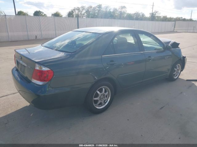 2005 TOYOTA CAMRY 4T1BE32K55U100083 Photo 3