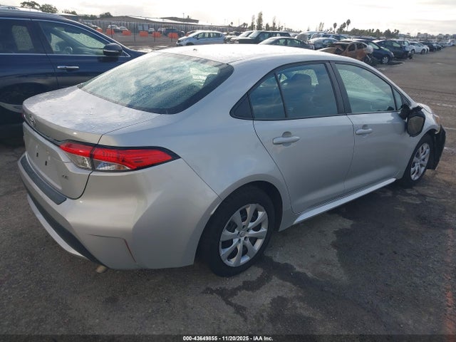 2021 Toyota Corolla Le მანქანა იყიდება აუქციონზე, vin: 5YFEPMAE8MP214958, აუქციონის ნომერი: 43649855