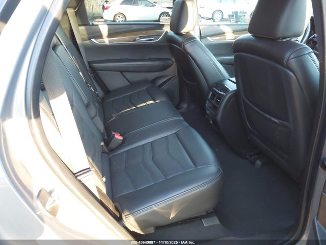 2019 CADILLAC XT5 1GYKNGRS0KZ215006 Photo 7