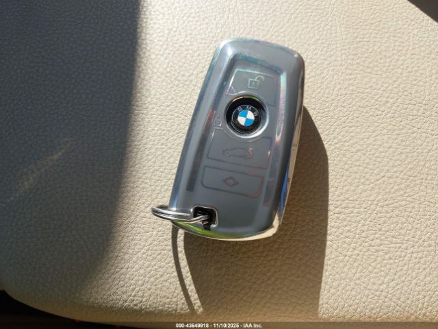 2013 BMW 320I WBA3C3C56DF983053 Photo 10