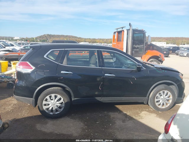 2015 Nissan Rogue S მანქანა იყიდება აუქციონზე, vin: KNMAT2MV2FP576752, აუქციონის ნომერი: 43649920