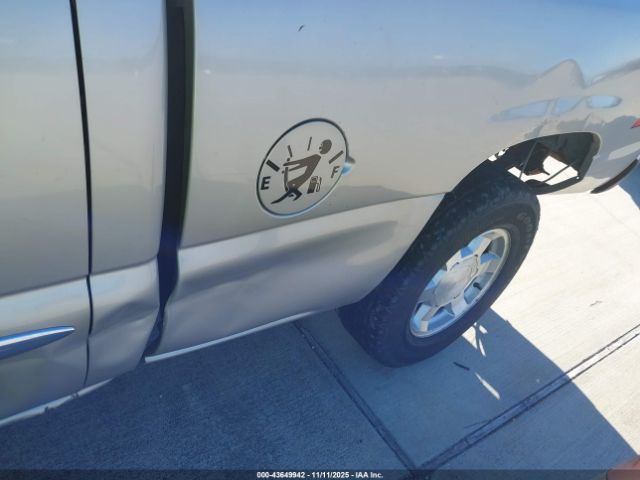 2004 GMC SIERRA 1500 2GTEK19T141251932 Photo 5