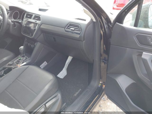 2020 VOLKSWAGEN TIGUAN 3VV2B7AX5LM097691 Photo 4
