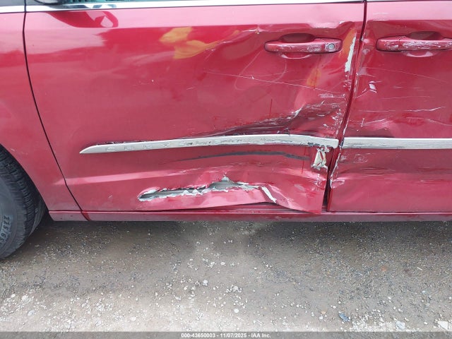 2014 CHRYSLER TOWN & COUNTRY 2C4RC1BG1ER225555 Photo 5