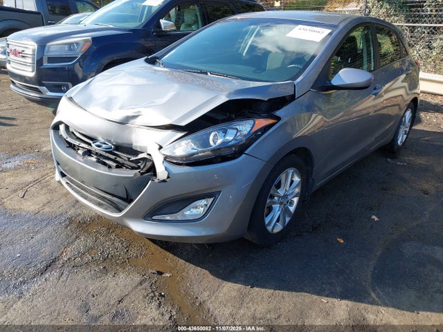 2013 HYUNDAI ELANTRA GT KMHD35LE1DU155955 Photo 1