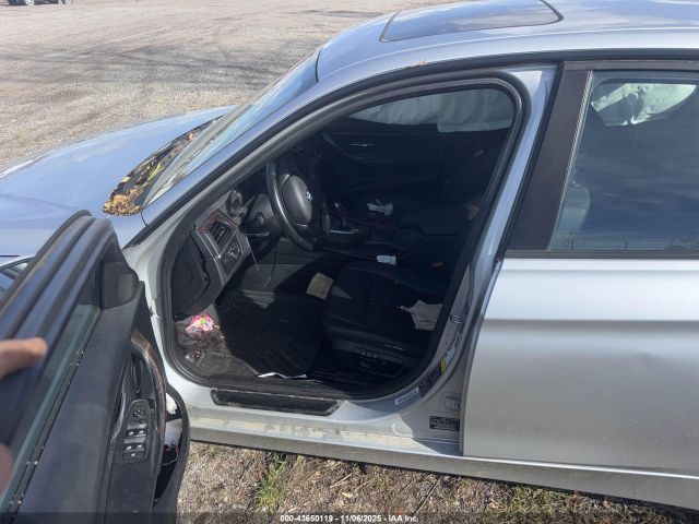 2014 BMW 320I WBA3C3G55ENS71098 Photo 4