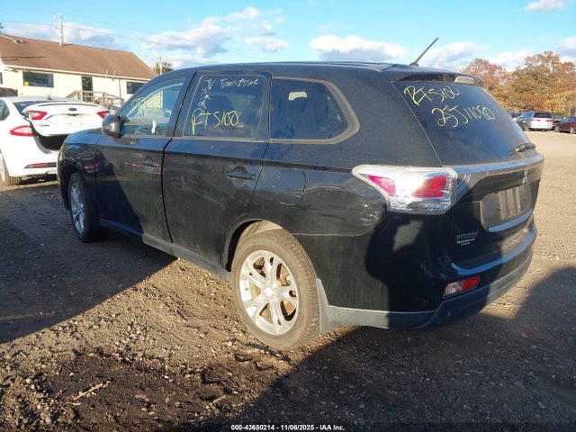 2014 MITSUBISHI OUTLANDER JA4AZ3A39EZ009703 Photo 2