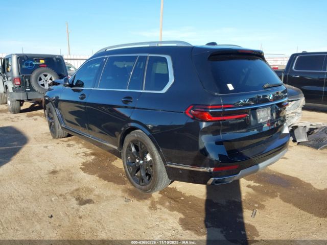 2024 BMW X7 5UX23EM0XR9V63992 Photo 2