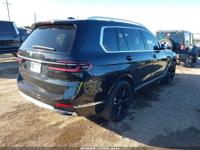 2024 BMW X7 5UX23EM0XR9V63992 Photo 3